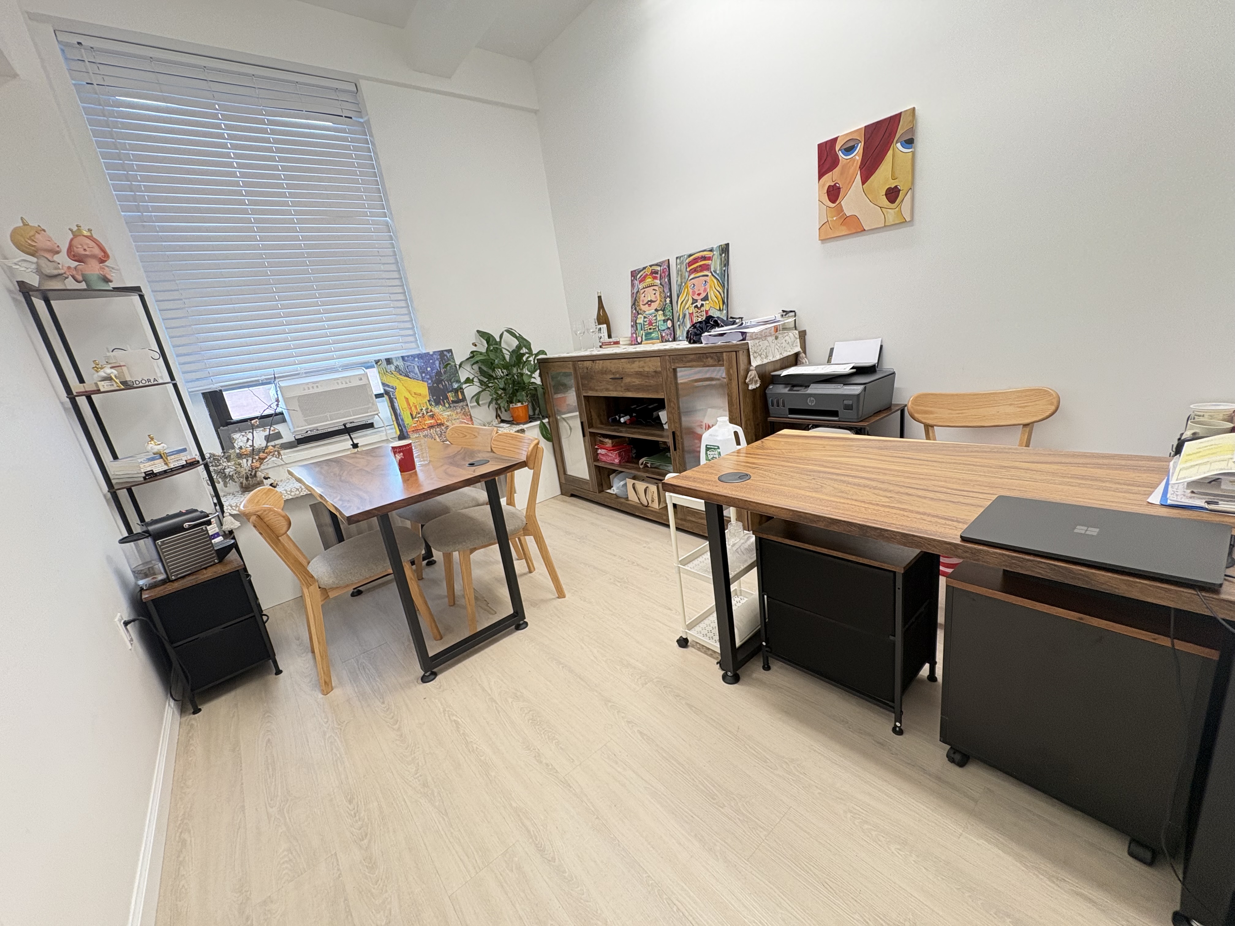 Suite Interior 2